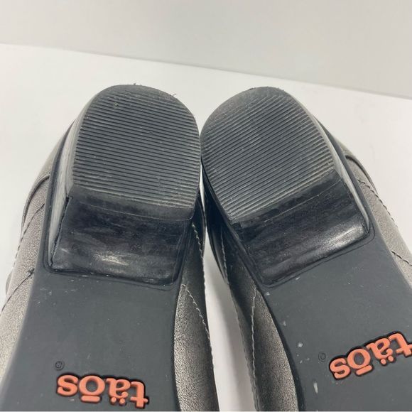 Stylish Dark Grey Metallic Mary Jane Shoes Taos 7M - Picture 10 of 10